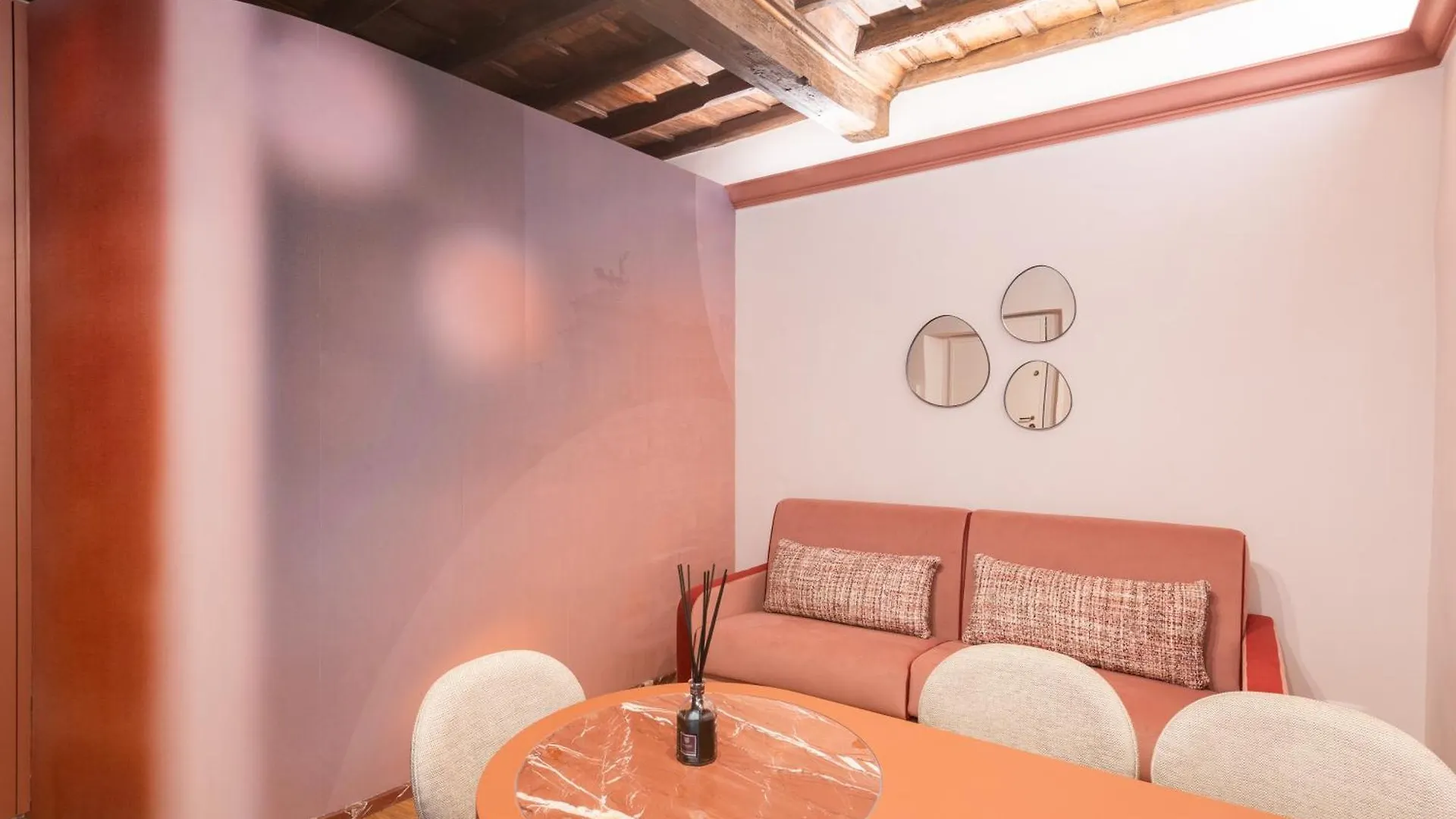 My Trevi Suite & Apartment Rome