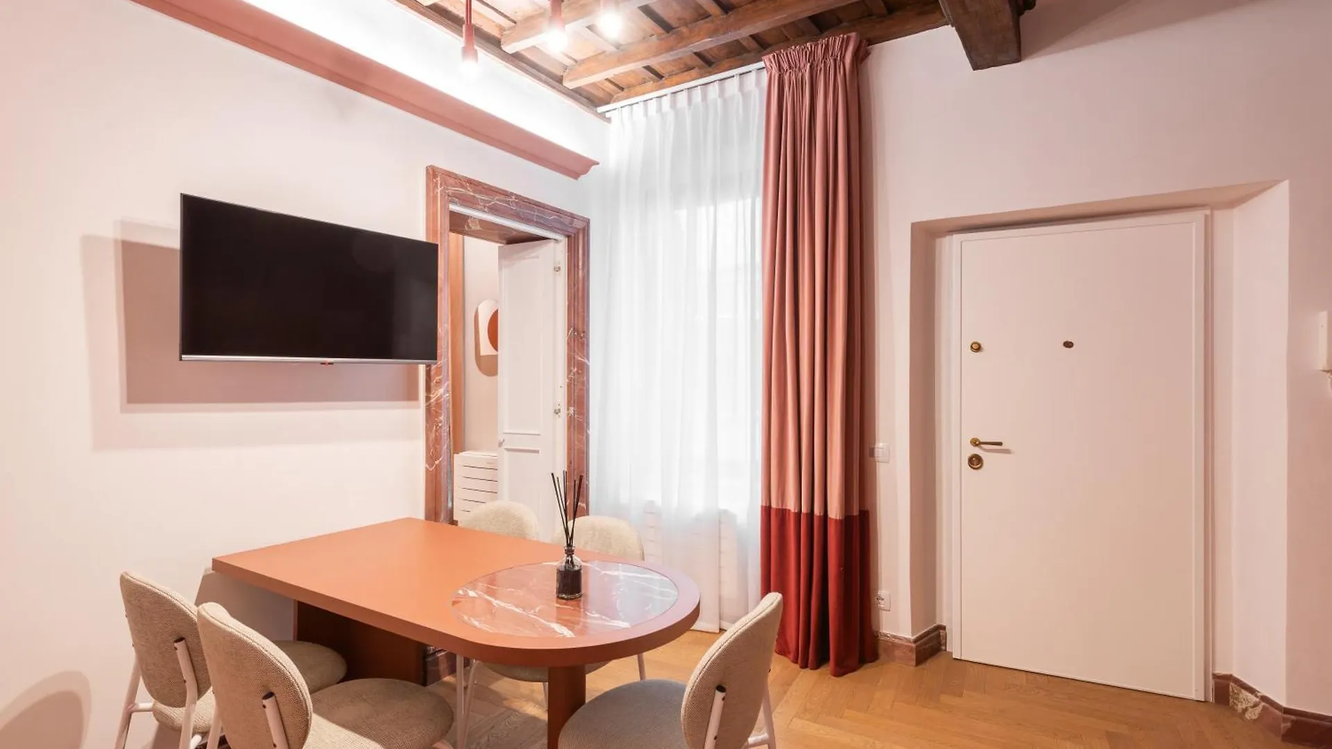My Trevi Suite & Apartment Rome