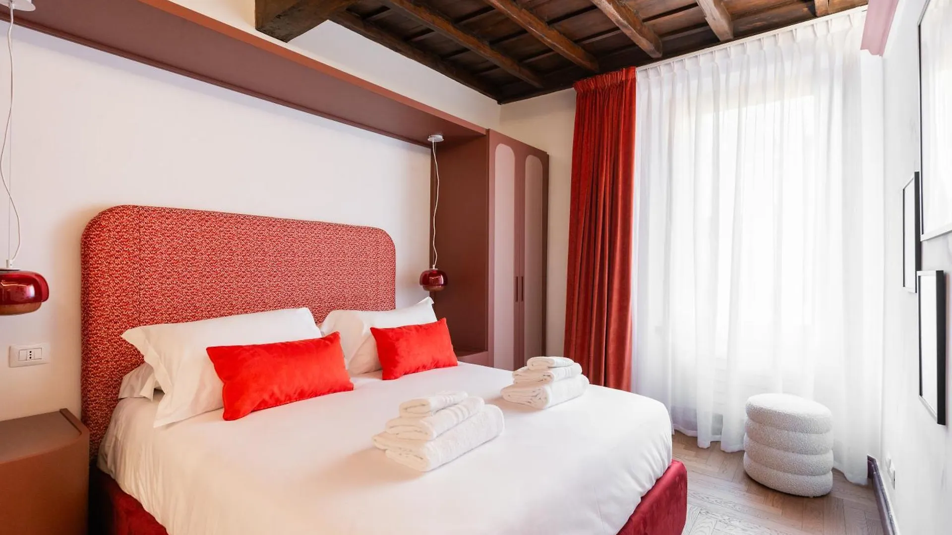 My Trevi Suite & Apartment Rome 0*,  Italy